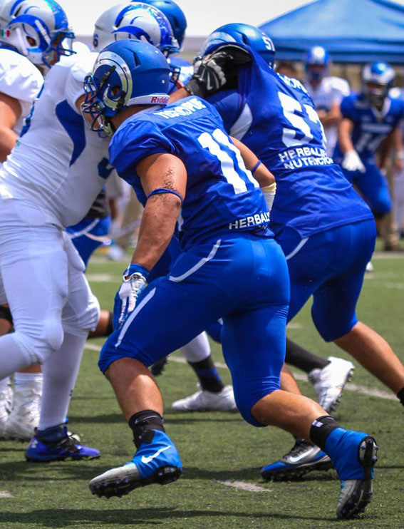 (11) Francisco Dickinson Guerrero (LB) Borregos Puebla