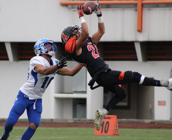 Leones comenzó ganando el juego