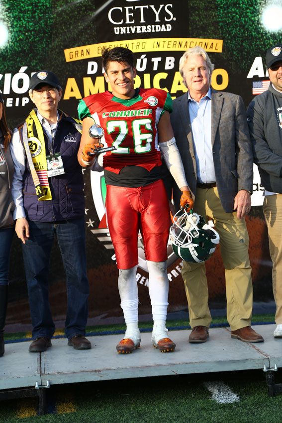 Kevin Correa #26 el MVP del IX Tazón de Estrellas