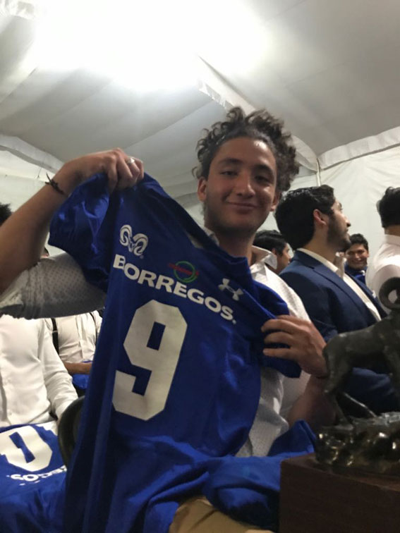 Borregos CCM recibieron sus jerseys