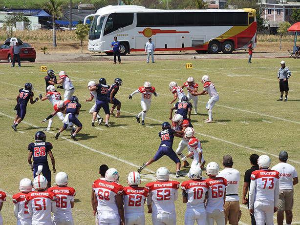 Buen duelo defensivo se vio en la primera mitad en Cuautla