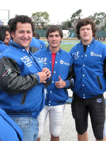 Los campeones del 2011 recibieron sus chamarras