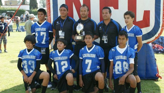 Legionarios de la UNINTER por su primer triunfo en Juvenil-C