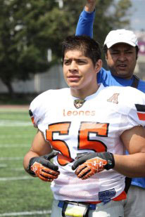 Ulises Loya (55) LB Leones UAMN