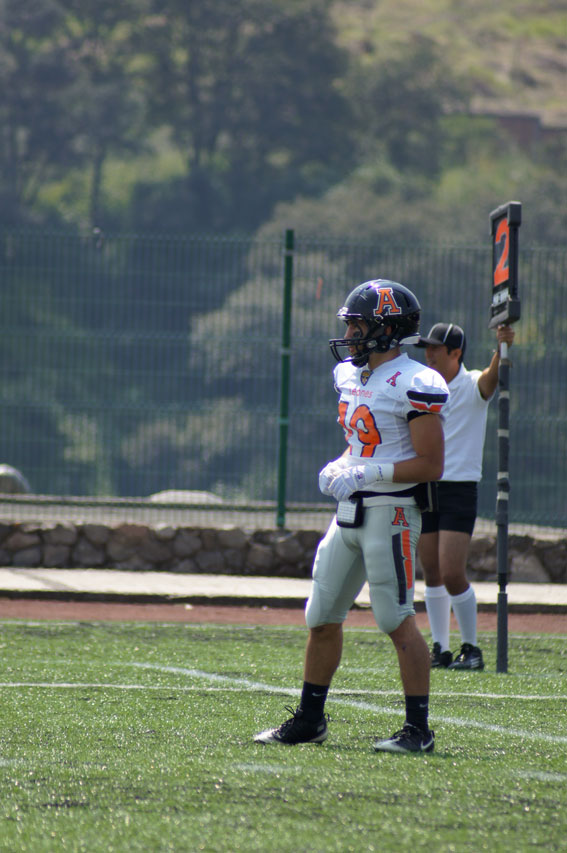 Manuel Barrios (19) WR Leones UAMN